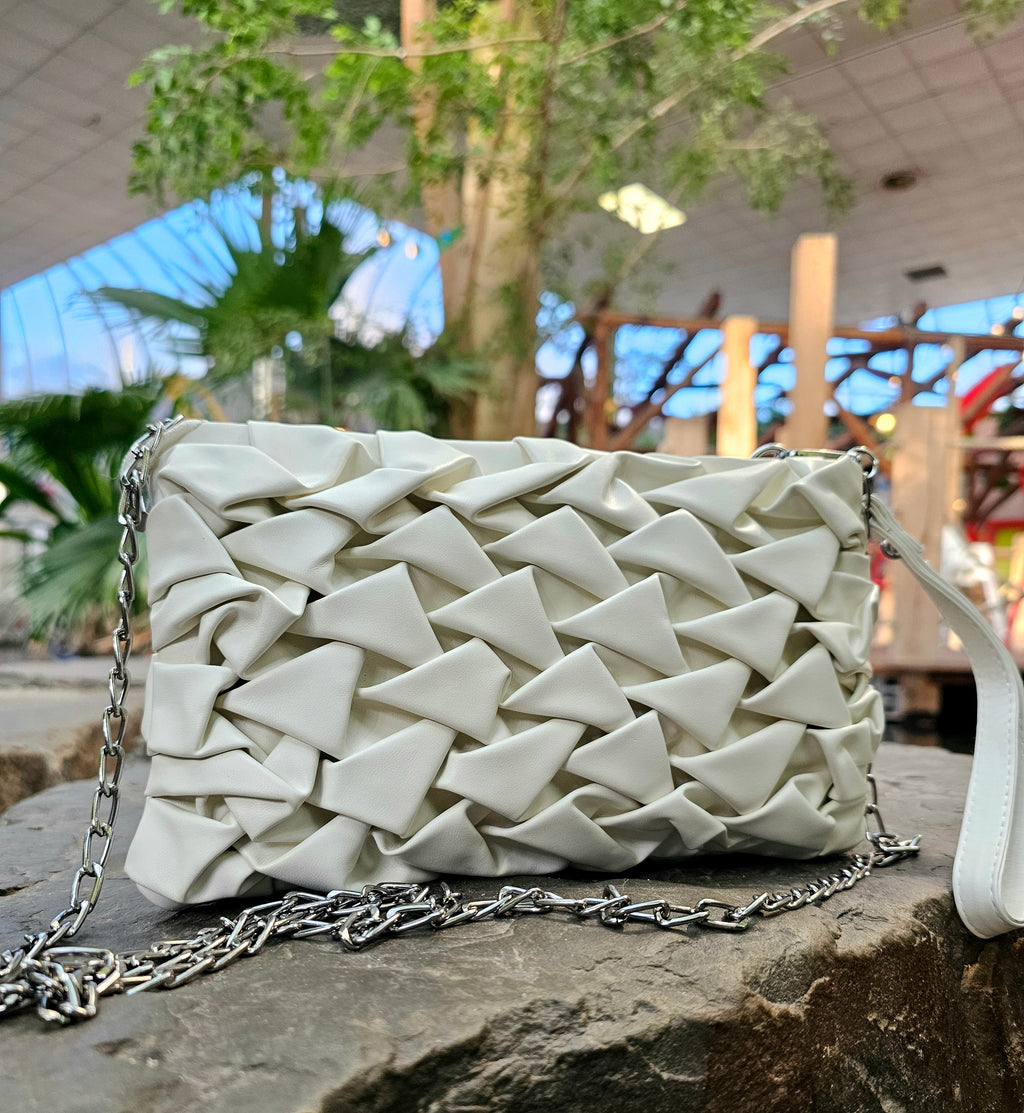 Avyline Woven Bag – Soft Cream