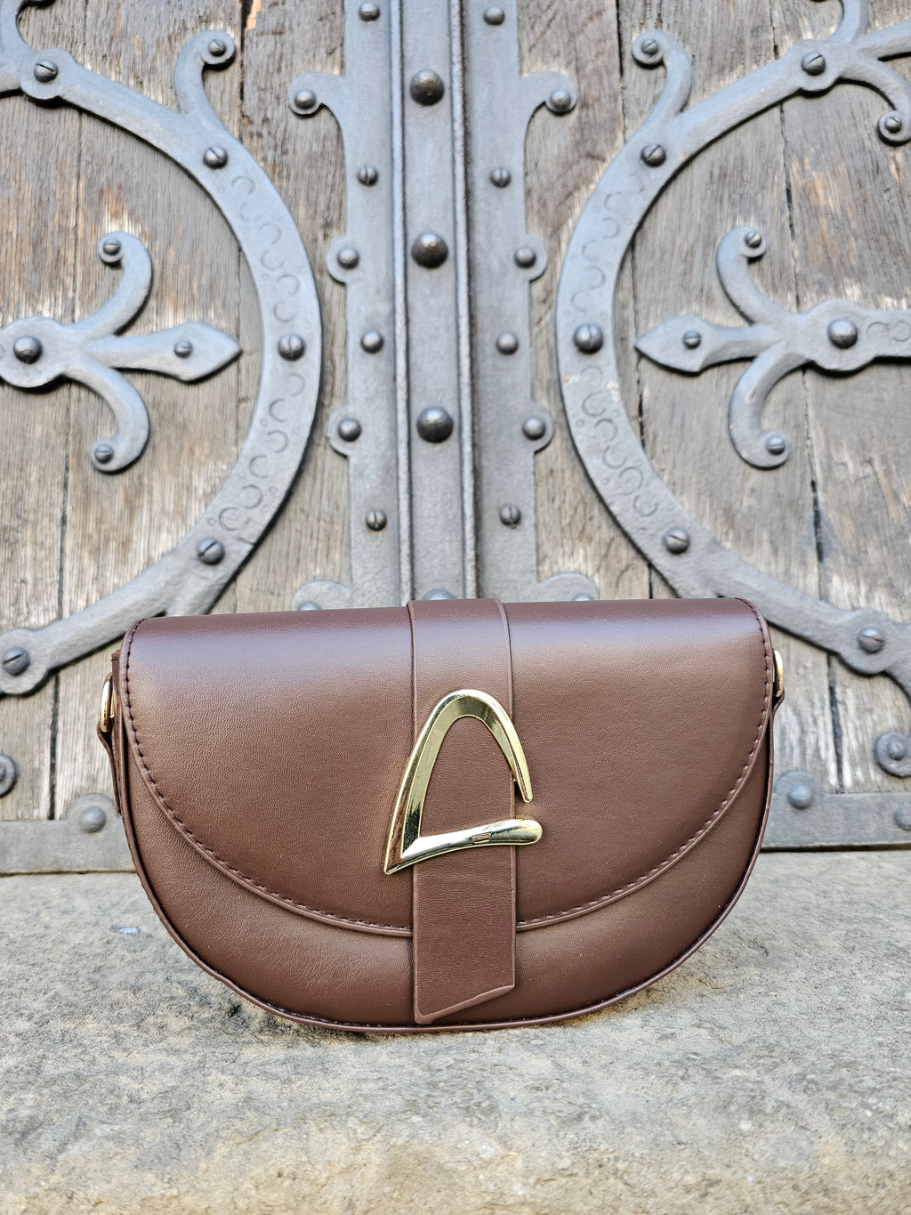 Avyline Saddle Bag - Signature
