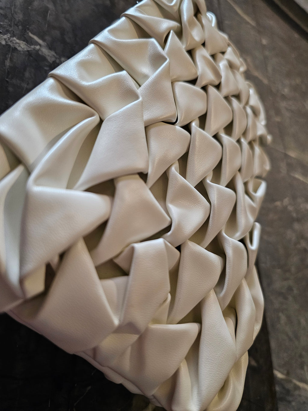 Avyline Woven Bag – Soft Cream