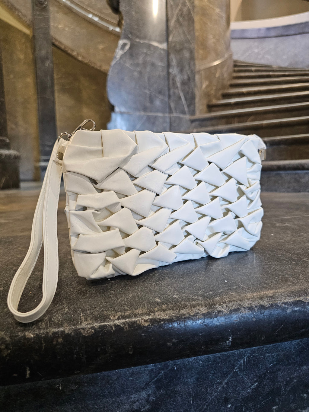 Avyline Woven Bag – Soft Cream