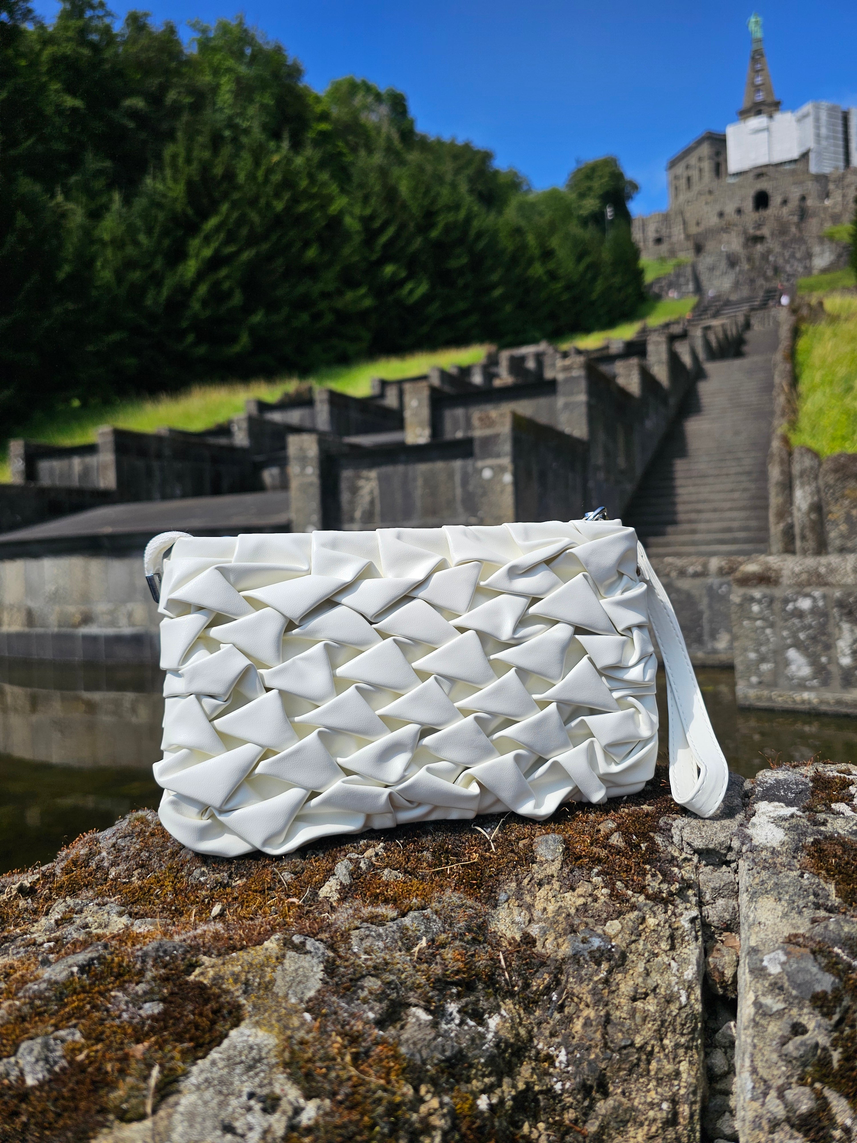 Avyline Woven Bag – Soft Cream